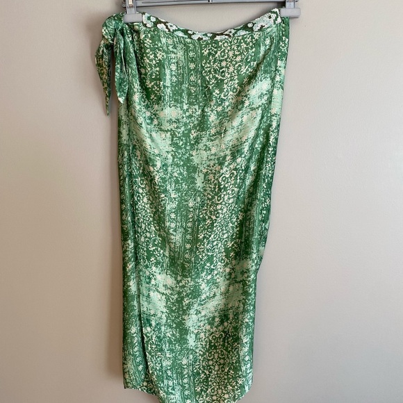 Zara Green Printed Wrap Skirt with Beaded Waist Size S - Picture 7 of 12